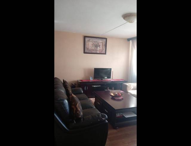 2 BEDROOM APARTMENT FOR SALE IN ORMONDE